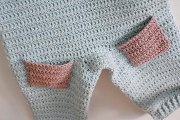Häkelanleitung Baby Latzhose, Gr. 50-80